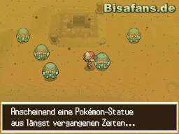 Hier sieht man den Eingang zum Alten Palast, wo es ein Fossil gibt Hier sieht man den Eingang zum Alten Palast, wo es ein Fossil gibt